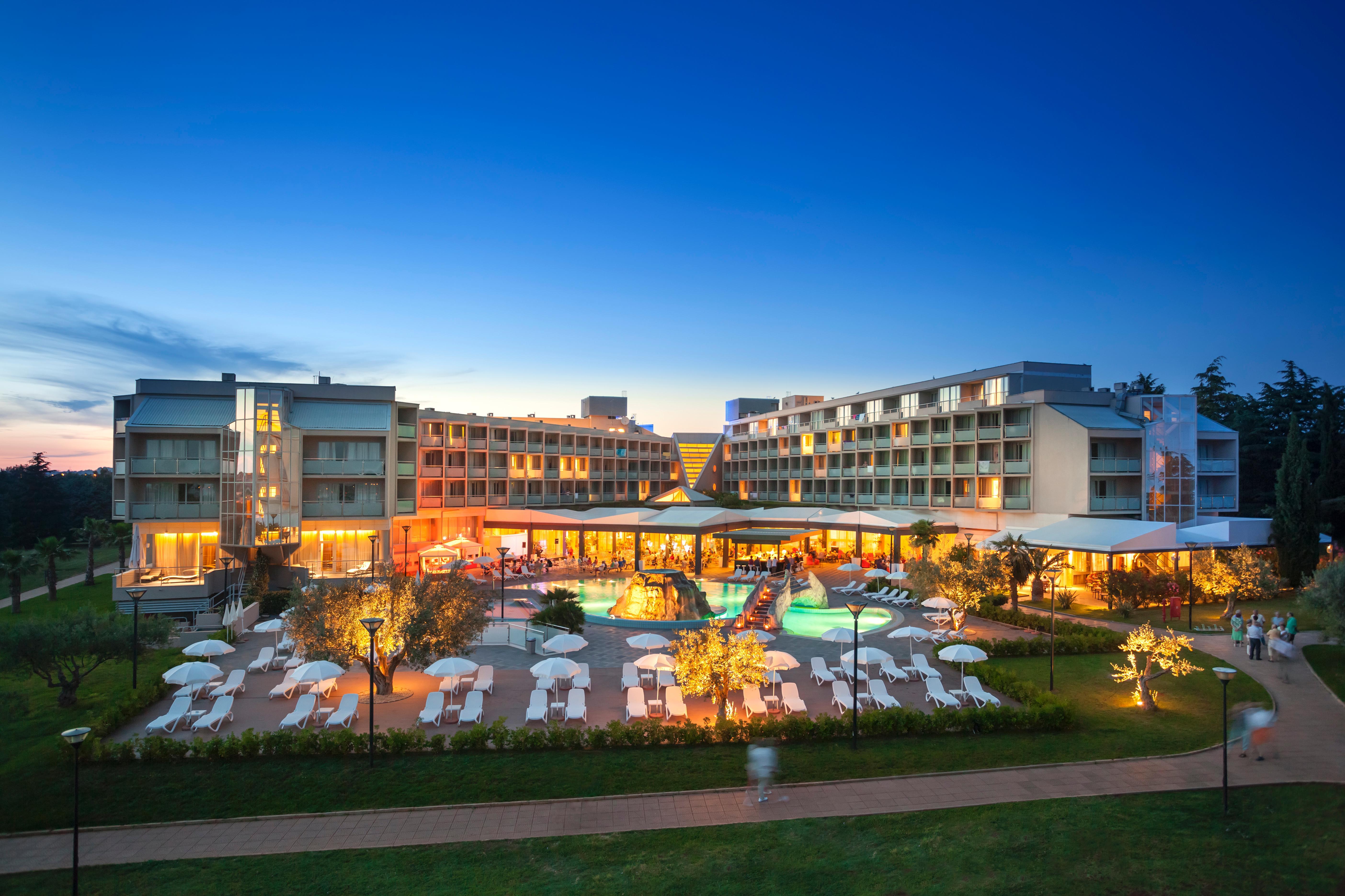 Aminess Vival Maestral Hotel Novigrad Istria Exterior foto