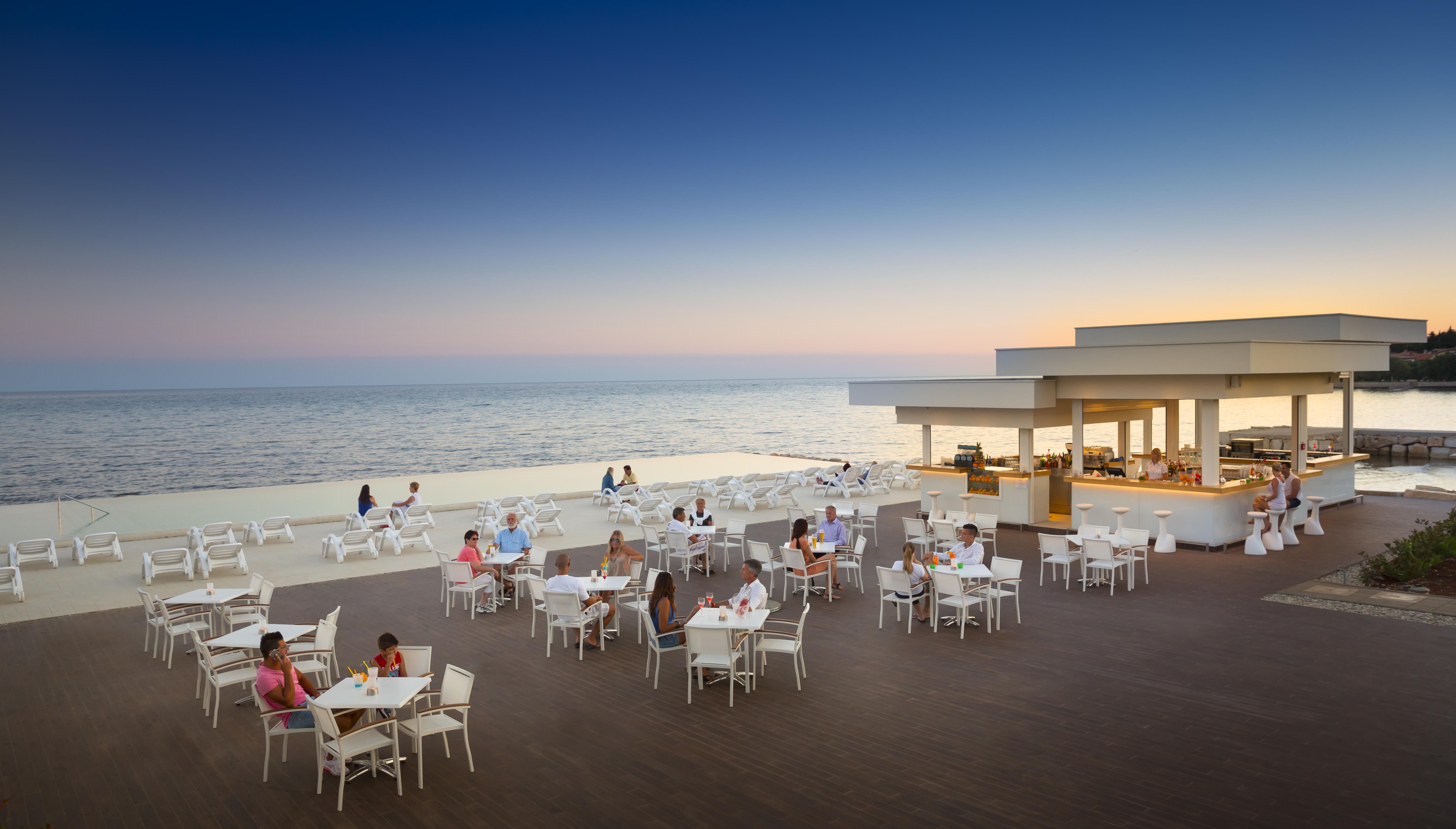 Aminess Vival Maestral Hotel Novigrad Istria Exterior foto