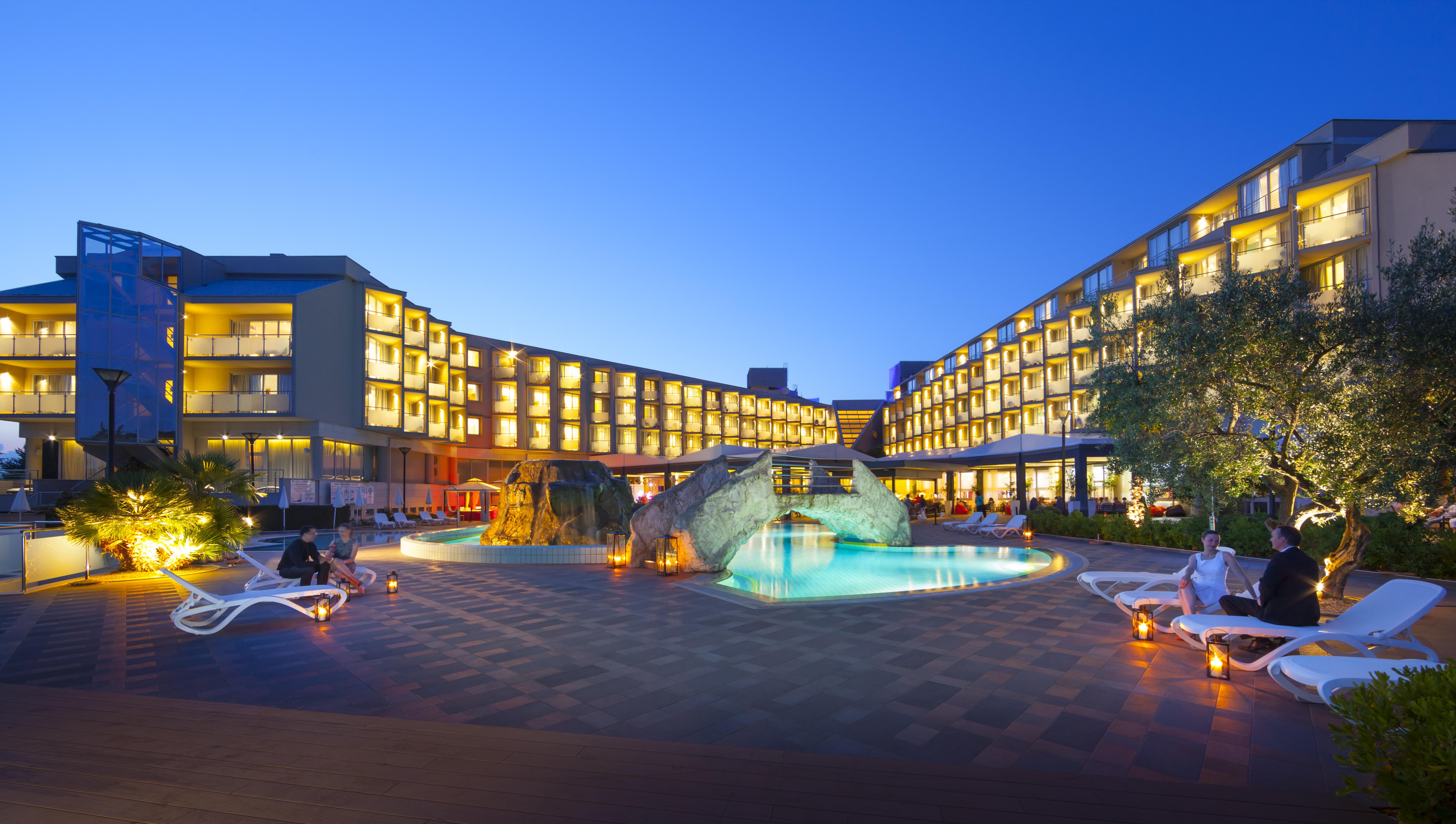 Aminess Vival Maestral Hotel Novigrad Istria Exterior foto